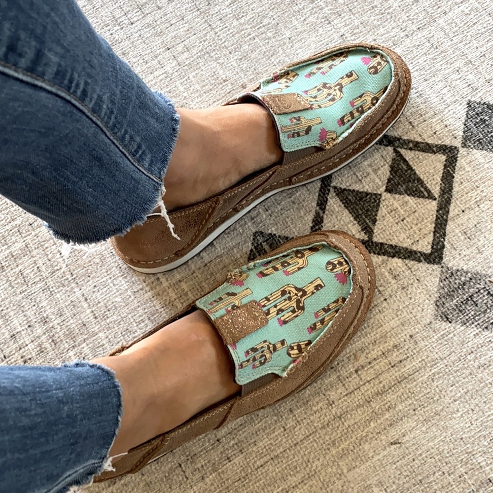 Ariat Cruiser Metallic Bronze Leopard Cactus Shoes